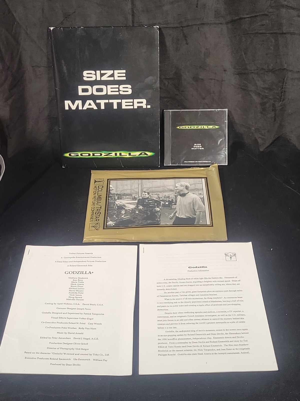 Original 1998 Godzilla Size Does Matter Press Kit (CB-1)