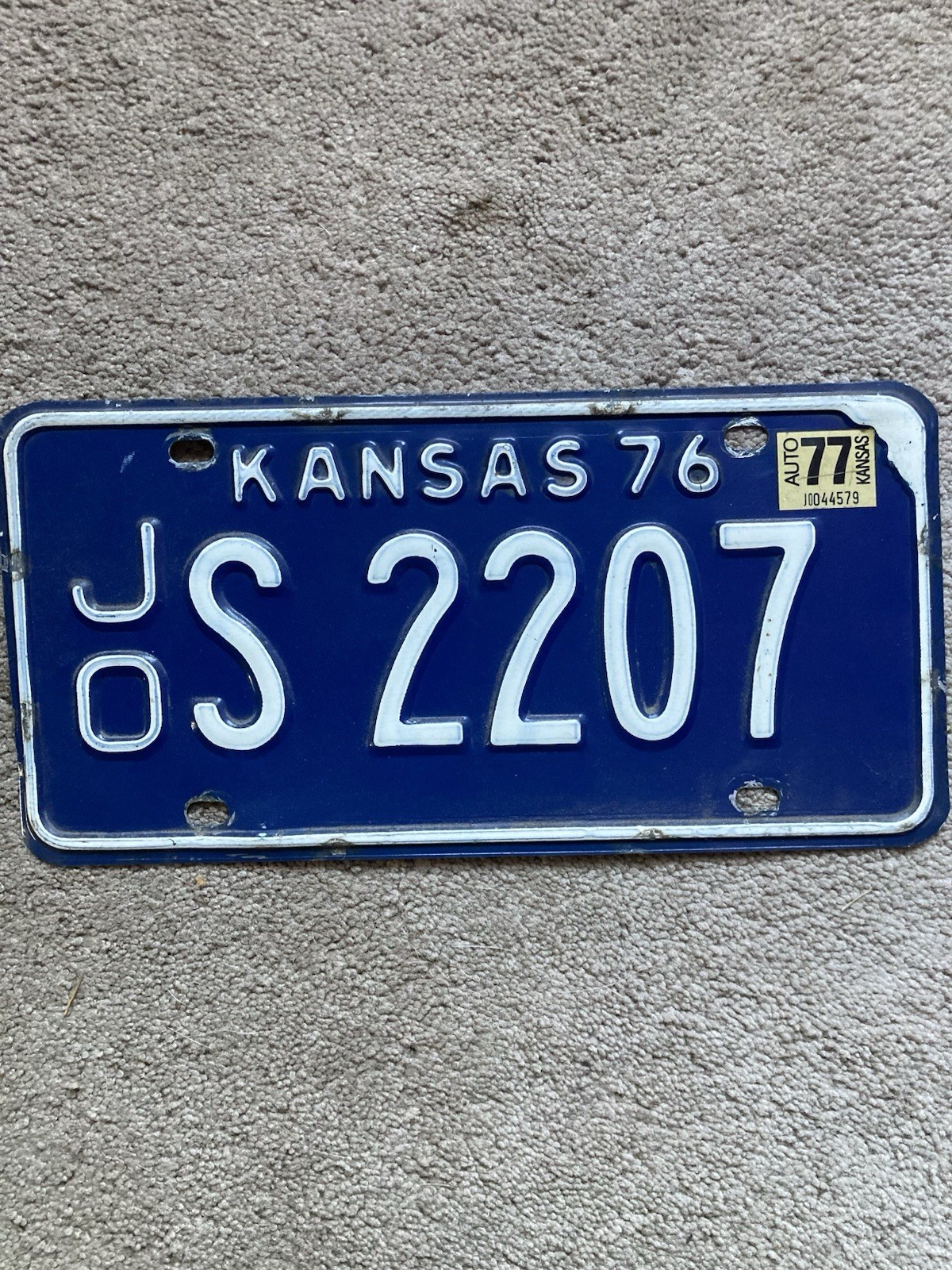 1977 Kansas License Plate - JOS 2207 -  Nice