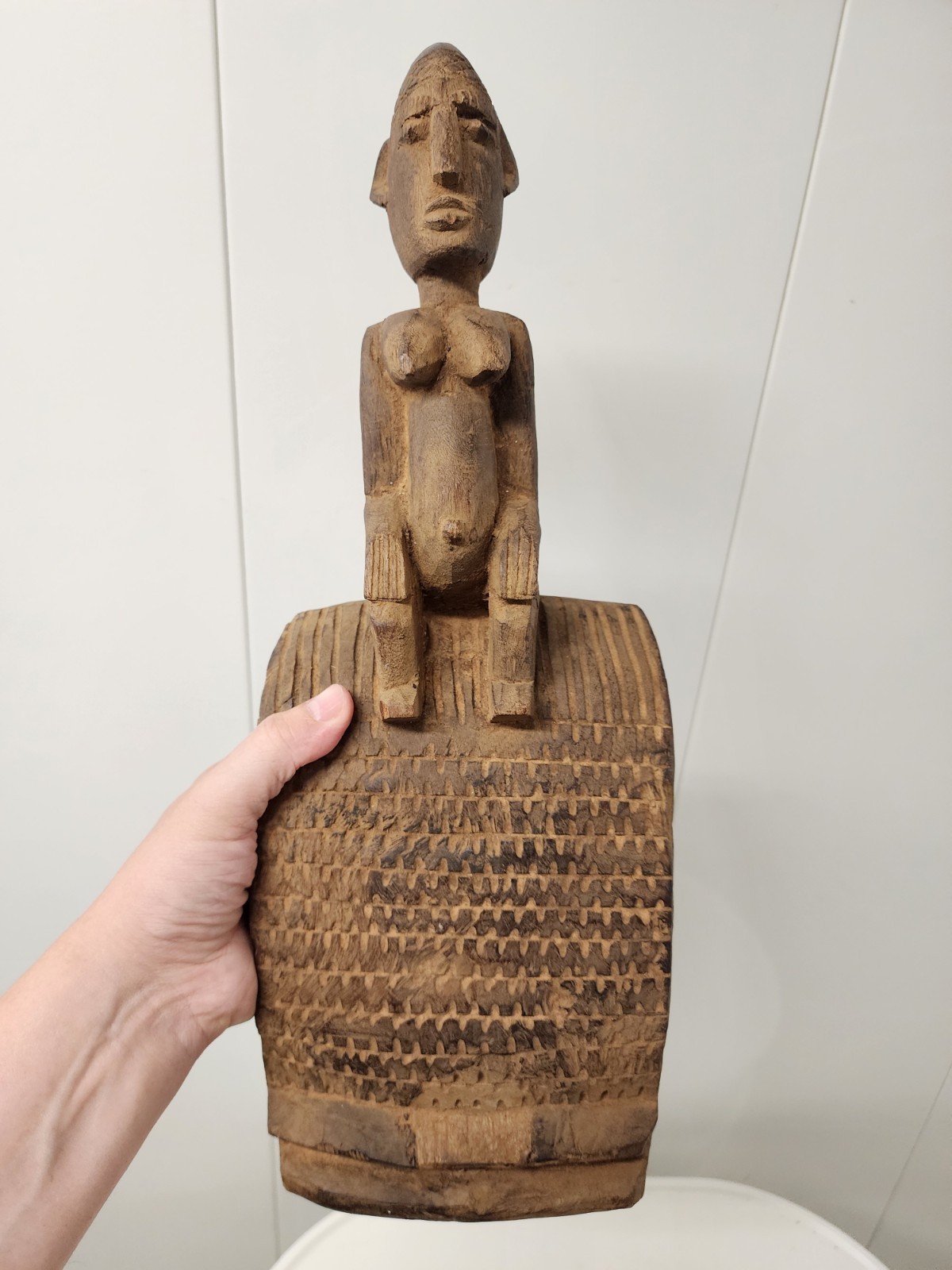Old AUTHENTIC 1920 - 1950s African Hand Carved Wood Fertility GOD STATUE Sitting Old AUTHENTIC 1920 - 1950s African Hand Carved Wood Fertility GOD STATUE Sitting