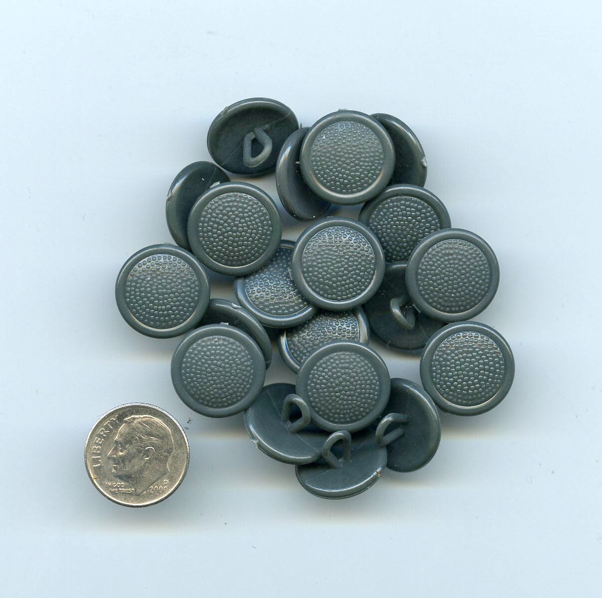 Subdued EAST GERMAN DDR Field Uniform Shoulder Board Buttons  (Lot of 20)