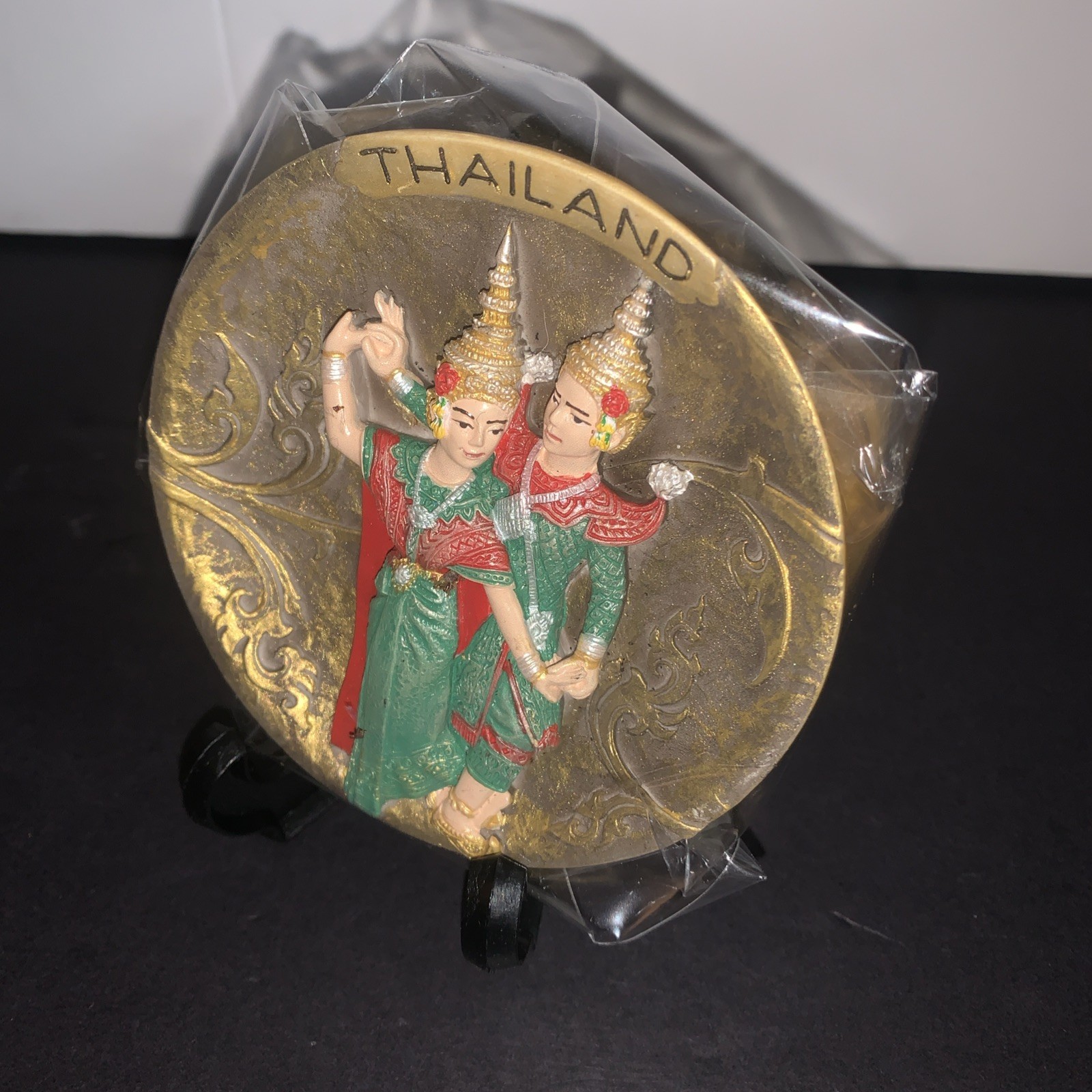 Small Thai Thailand Dancers Couple 3D Wall Plaque Asian Decor Souvenir Art