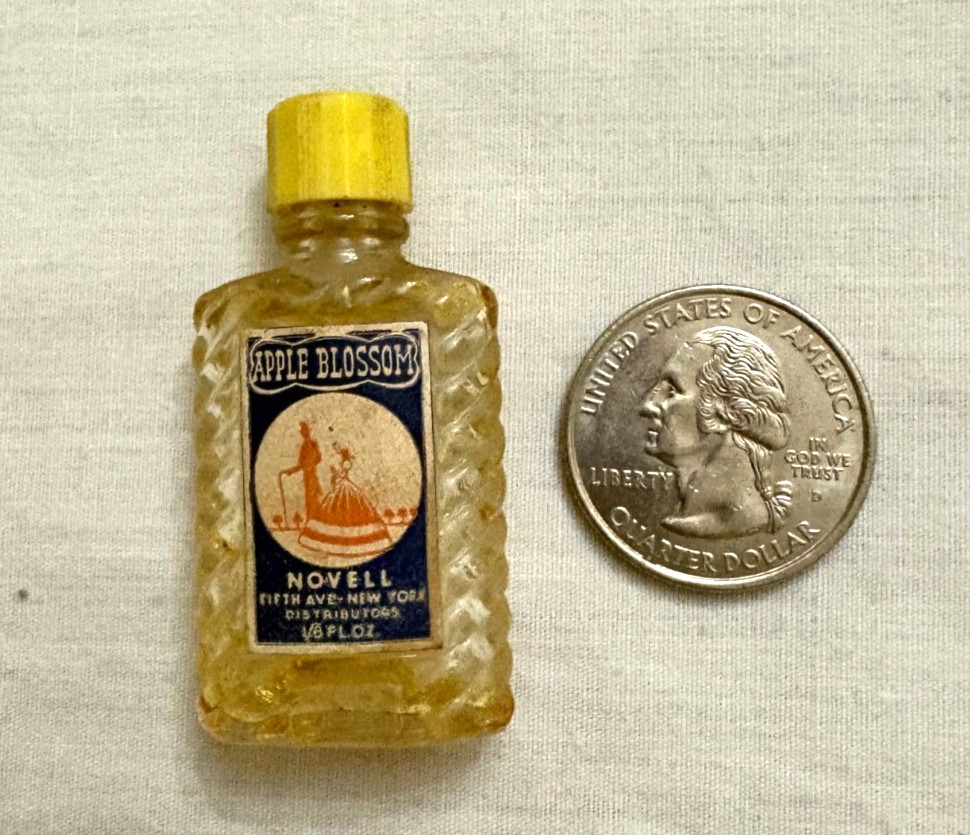 VTG  Apple Blossom Novell Mini Perfume Bottle Spiral Ribbed With Lid 2 In 1950s