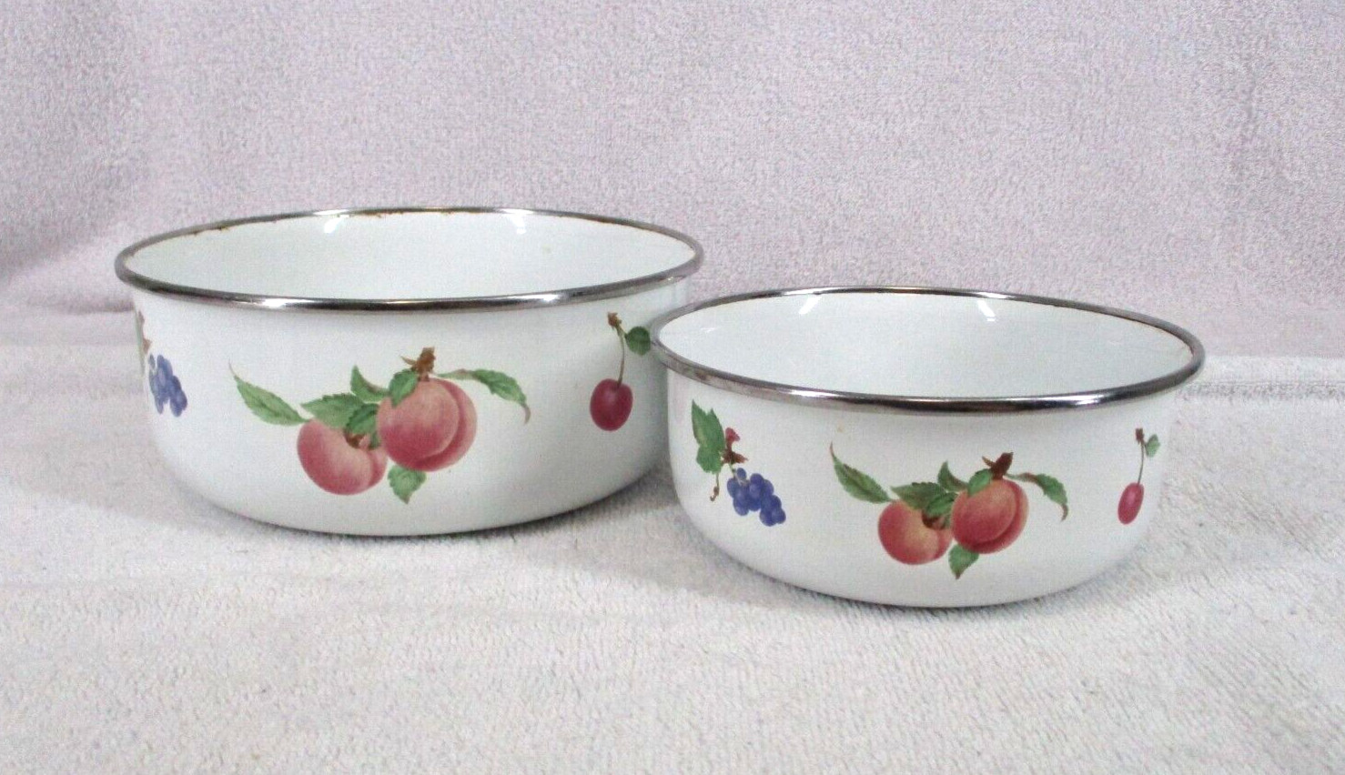 Nesting Mixing Bowls Fruits Design Enamelware Vintage Set of 2 Metal Peaches