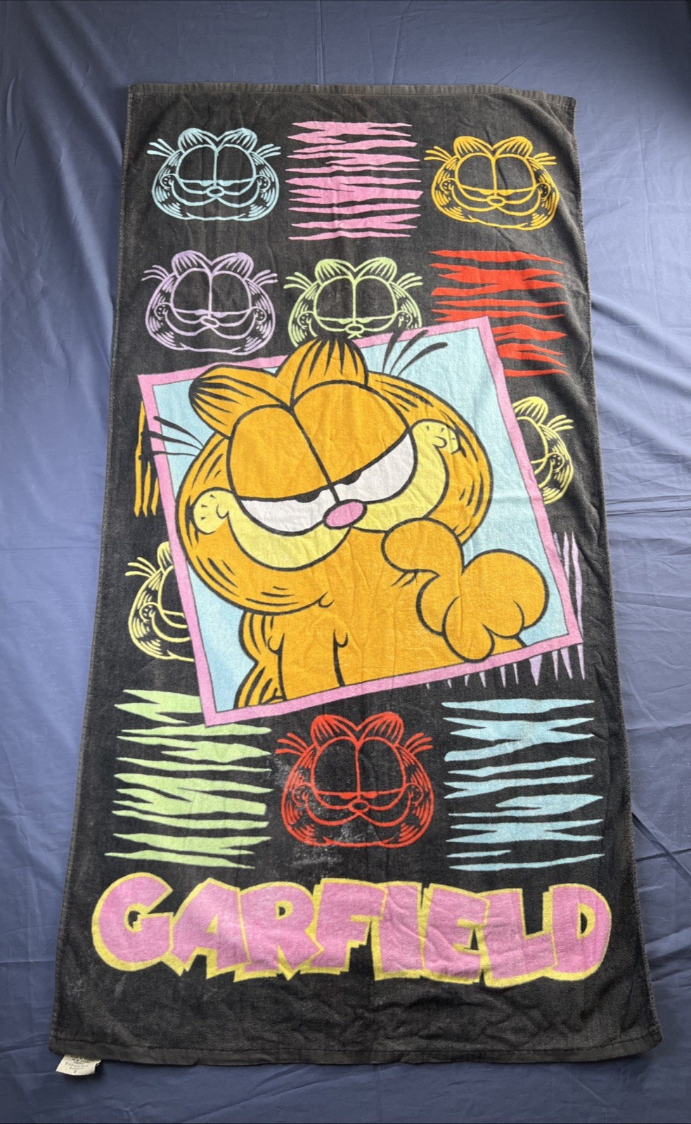 Vintage 1978 Garfield Bright Print 30\