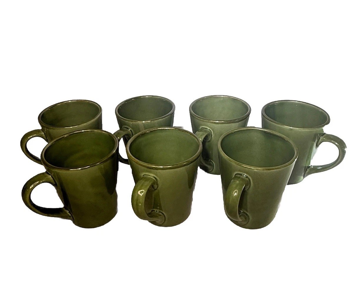 7 Gibson Elite Ceramic Coffee Cups GREEN 10oz. 4 1/4” X 3 5/8” Os
