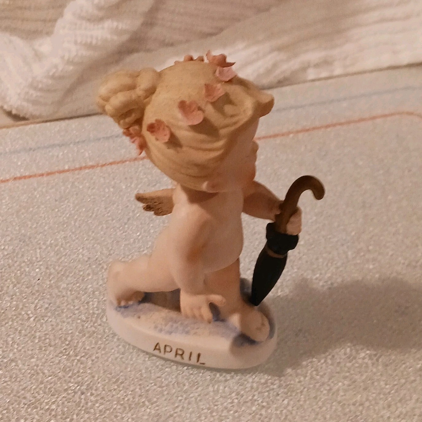Lefton China April Angel Ceramic Figurine KW130 Made in Japan 1950s