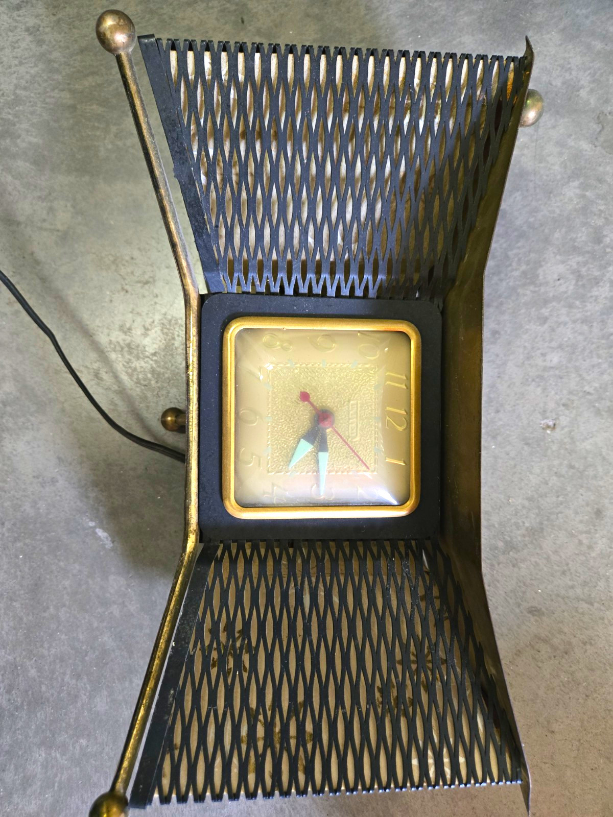 Vintage 1950s United Clock Corp Model 340 