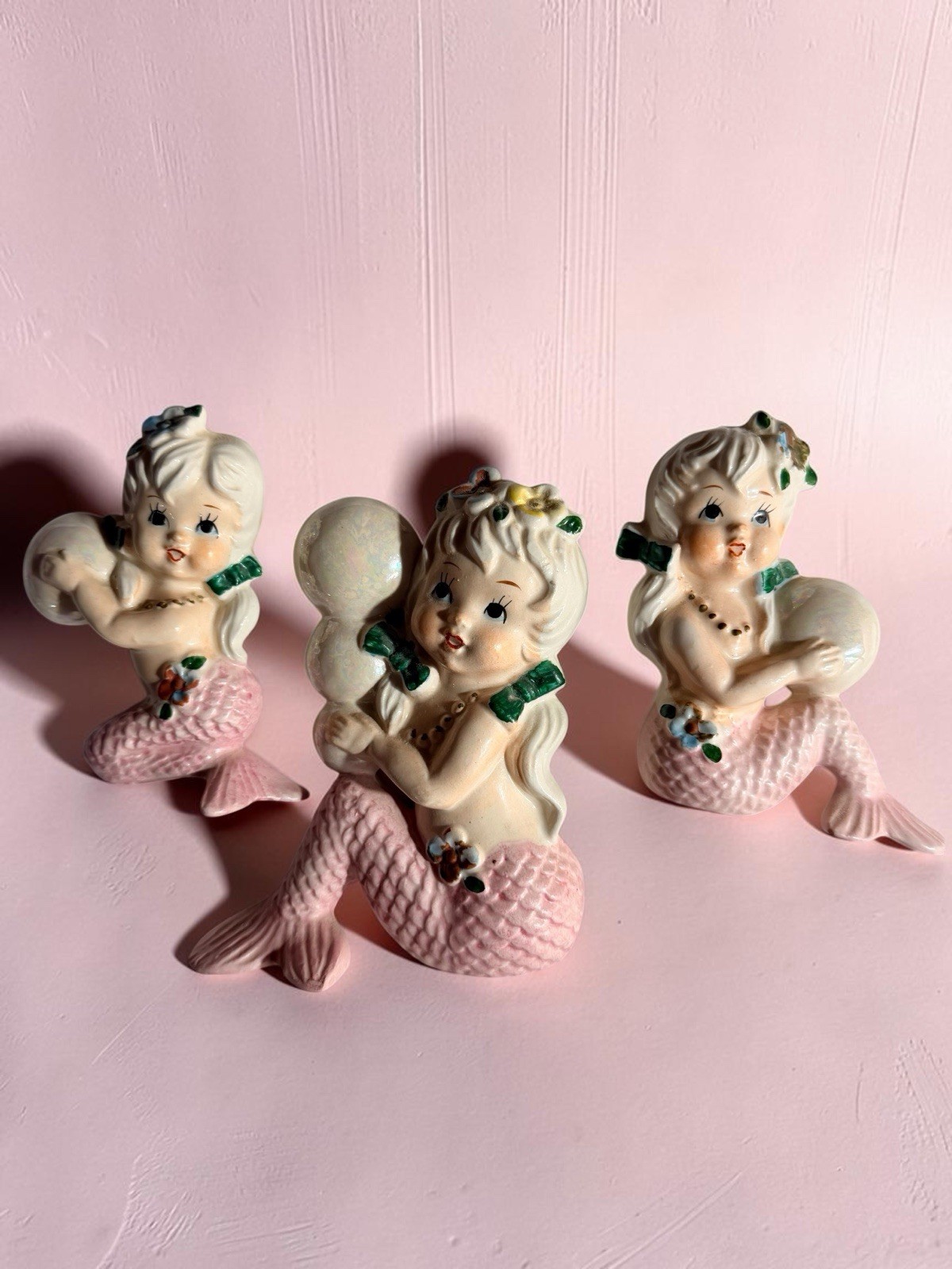 Vintage Pink Ceramic Mermaid Wall Plaques Figurines 🌴  Set of 3  🐚  So Cute