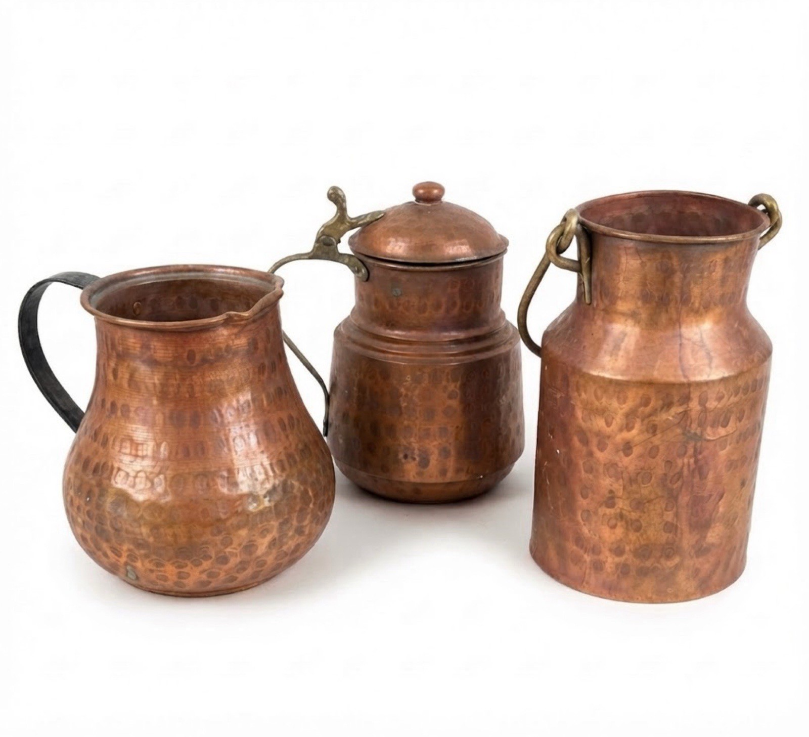 Vintage Hammered Copper Pitchers Vessels Set of 3 Lidded Pot Rustic Decor