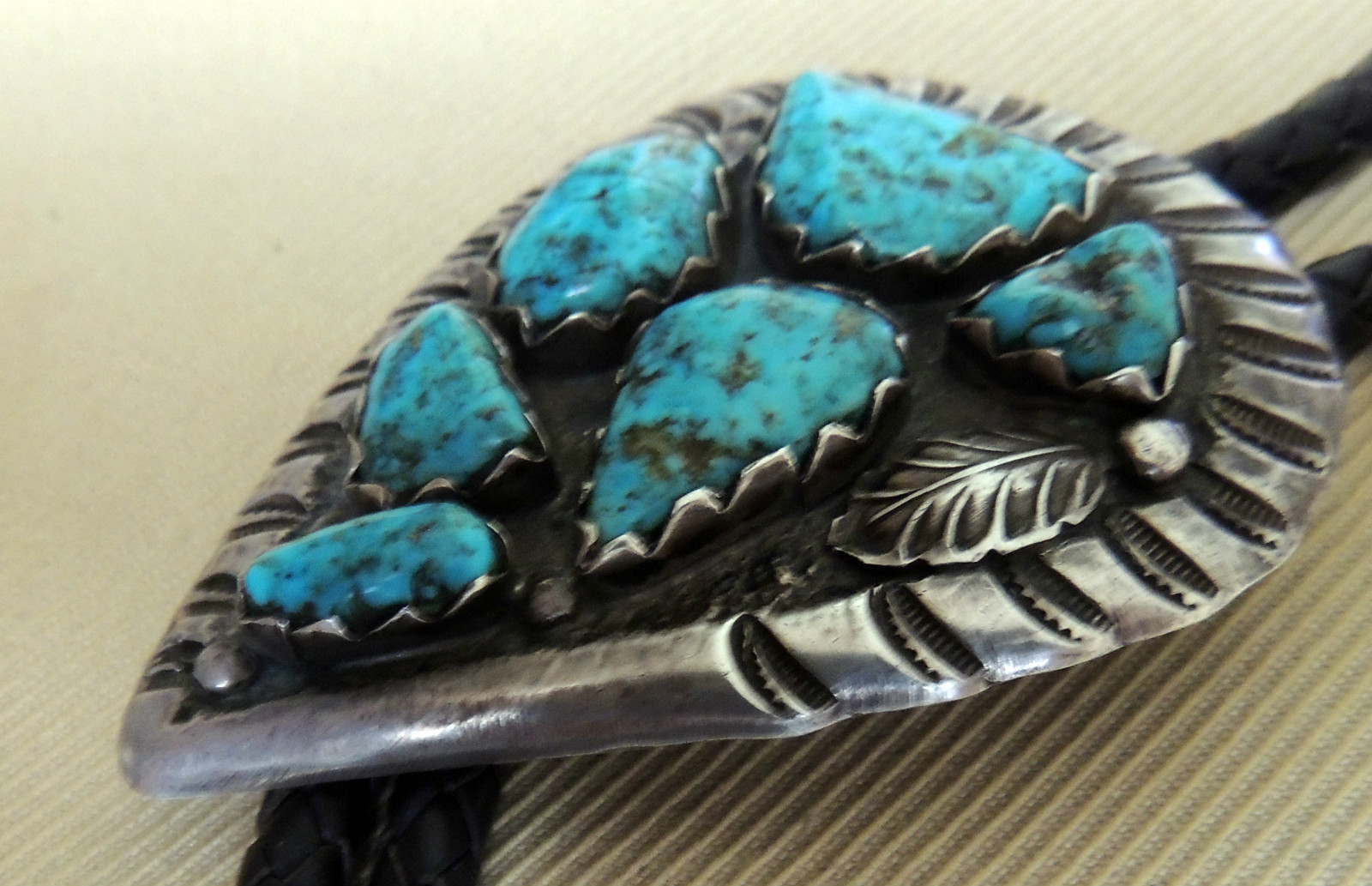 Zuni attr Effie Calavaza Bolo Nugget Set Natural Turquoise Incised Leaf Stampd Y