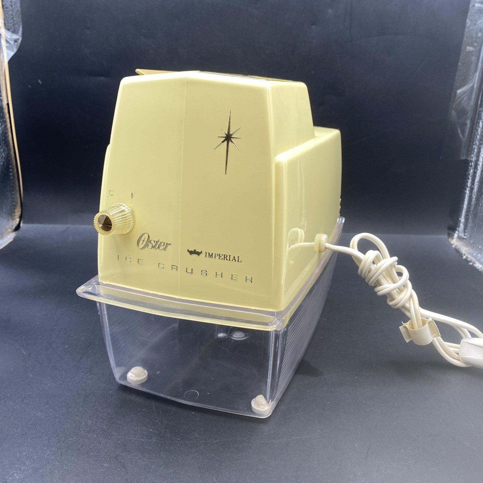 VTG Oster Imperial Ice Crusher Model 552 MCM Atomic Retro Yellow Works Great