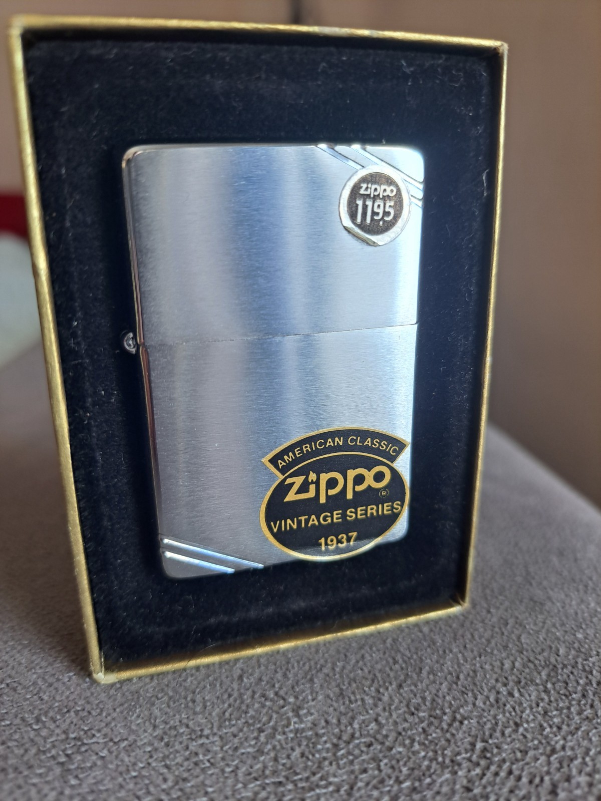 Vintage 1992 Zippo Lighter 1937 Replica Brushed Chrome D VIII Unfired