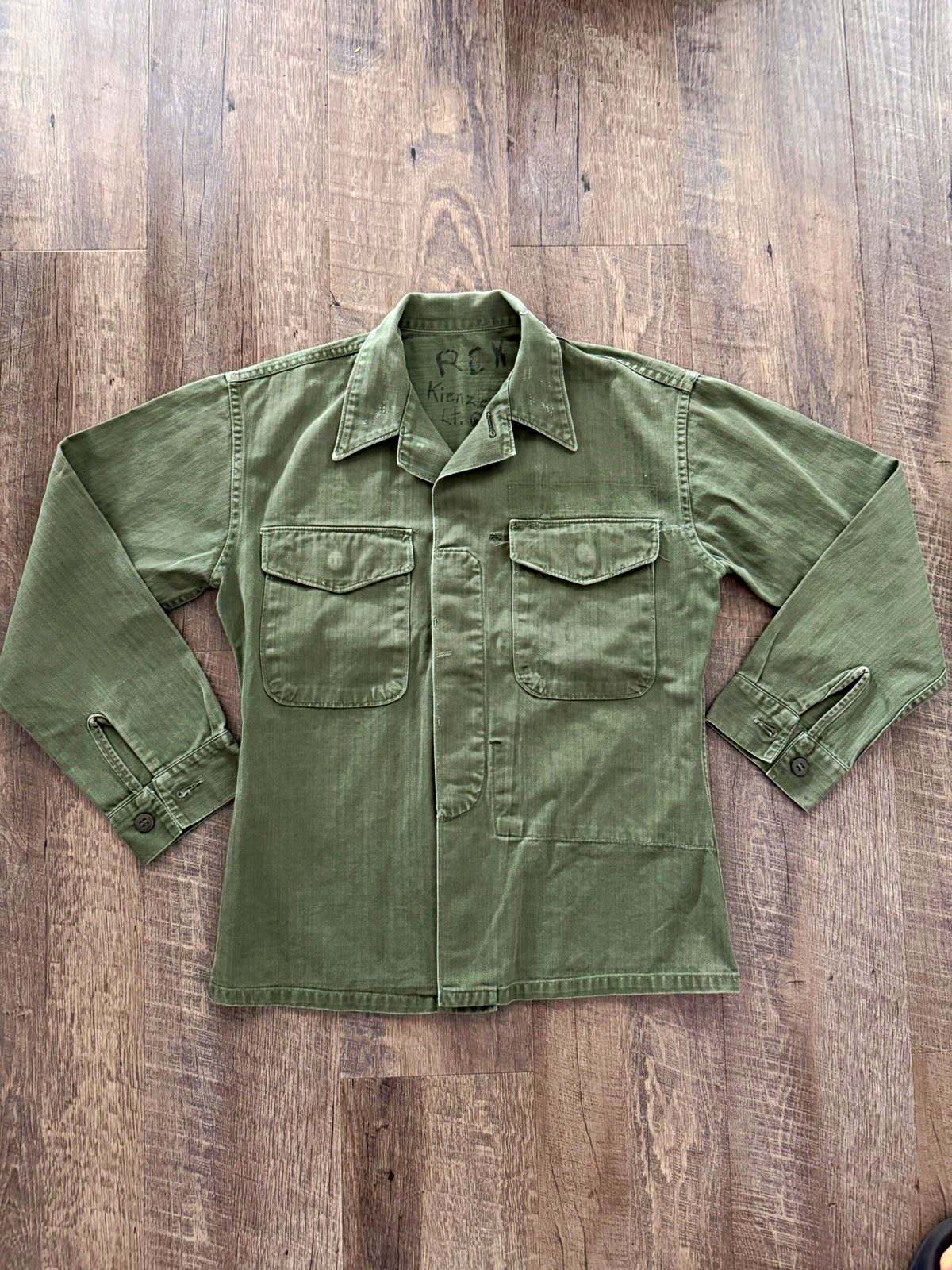 Vintage 1950’s USMC P-53 HBT Utility Shirt Size Medium..see description