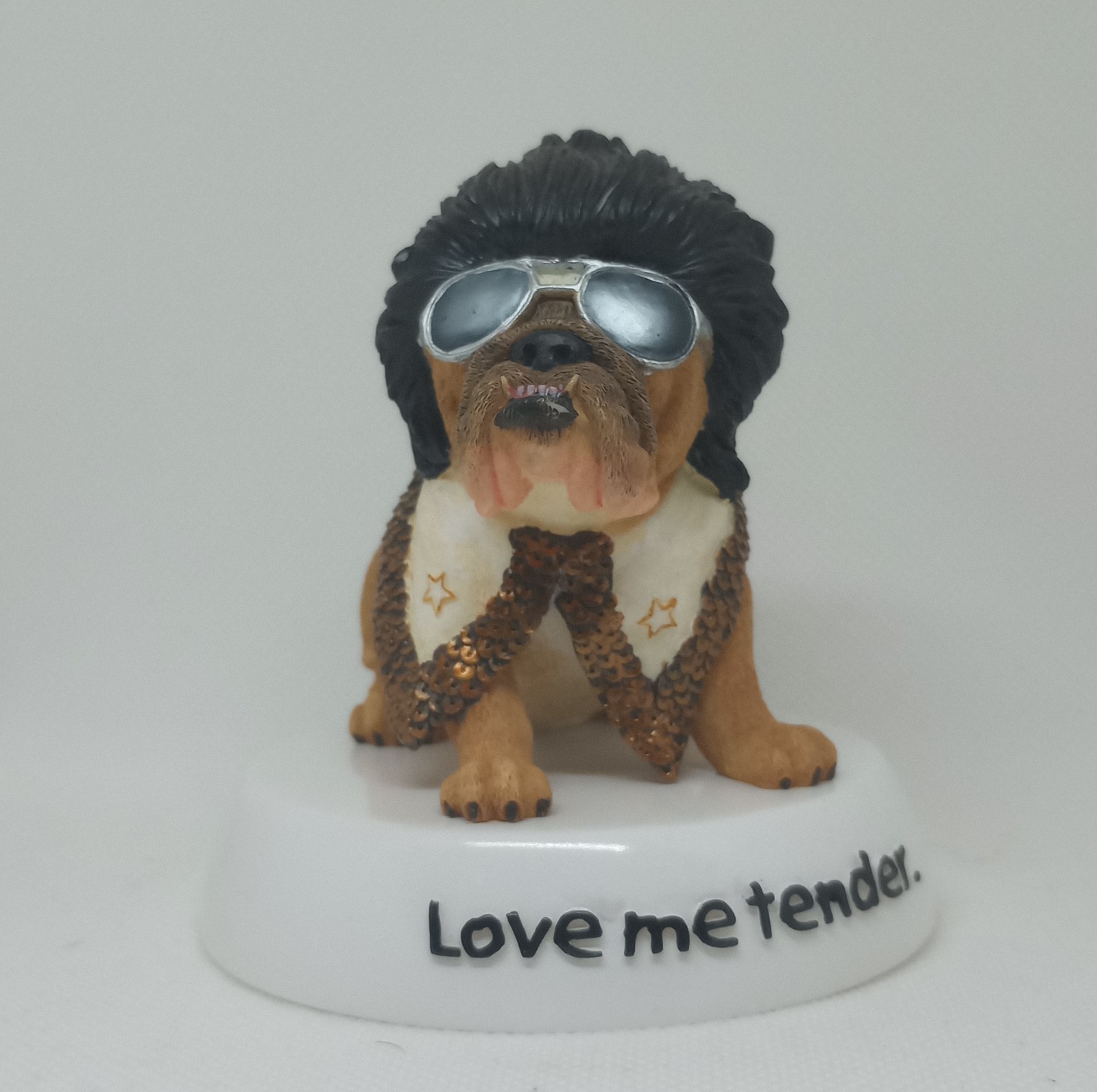 Elvis Bulldog Figurine Model 4776 Love Me Tender by Zelda Wisdom VTG 2002 3.5\
