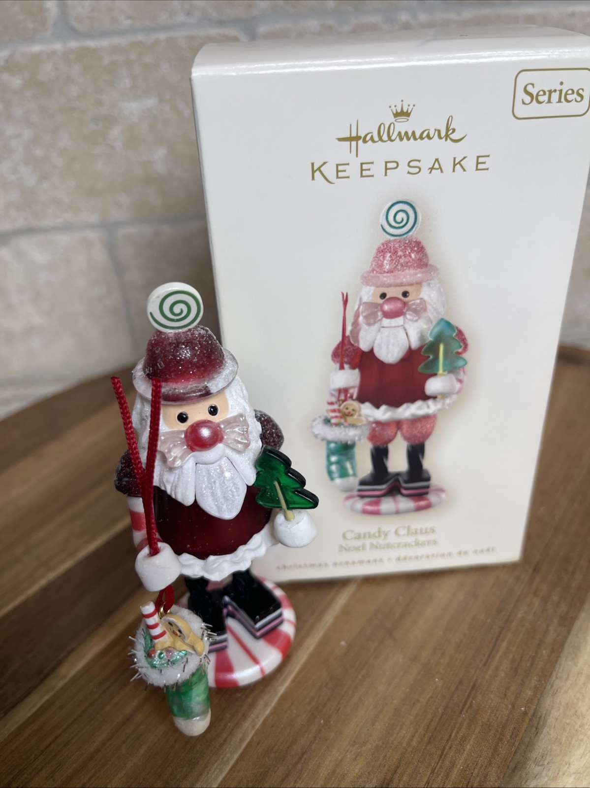 GENUINE Hallmark Keepsake Ornament 2008 CANDY CLAUS Noel Nutcrackers #1 Series