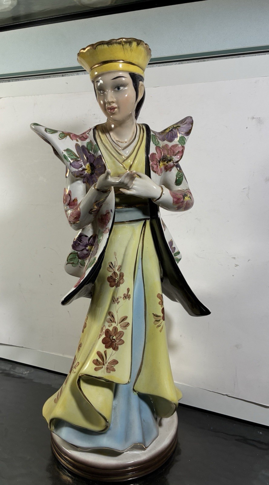 VTG hand-painted porcelain figurine of an East Asian woman 19 Inches Tall