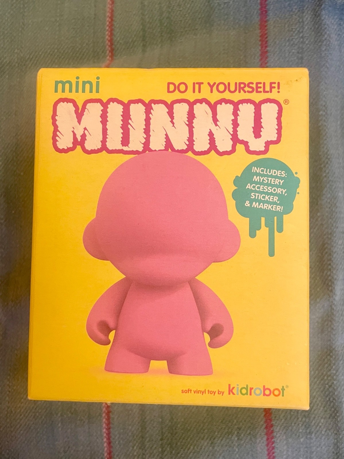 Kidrobot Mini Munny DIY Vinyl Figure Pink Munny Product Line 2008 Paul Budnitz