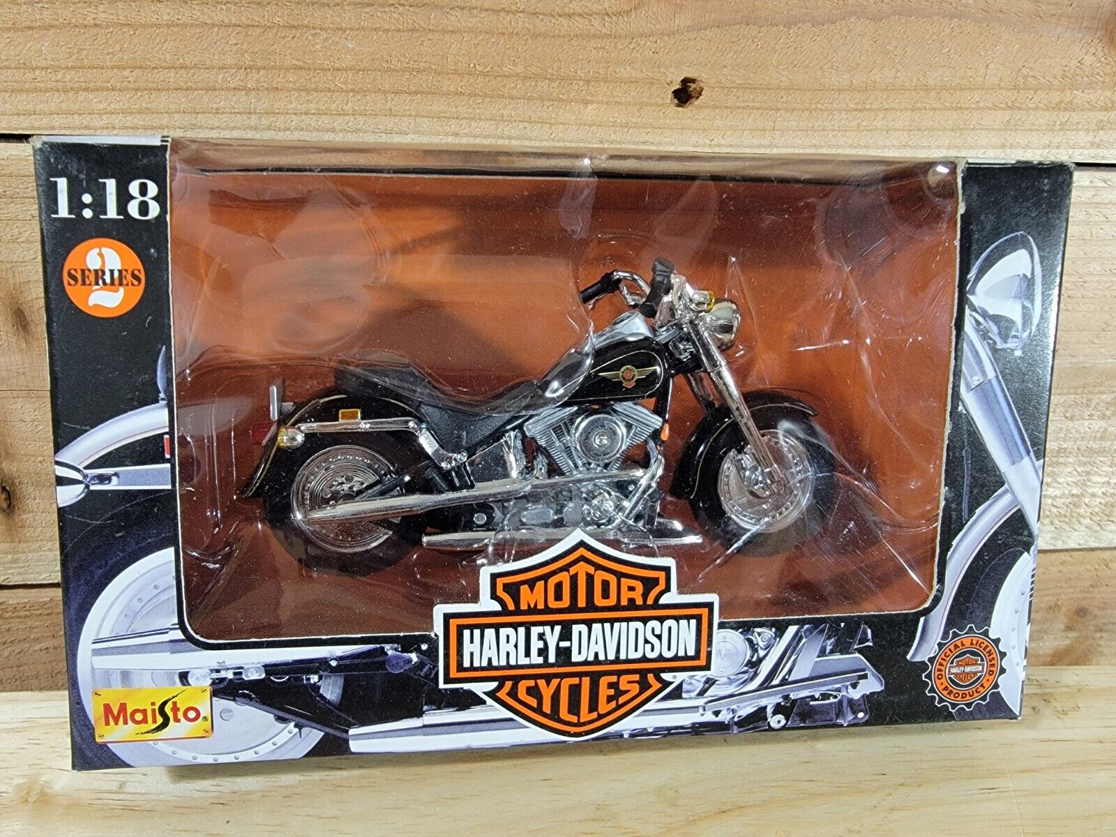Harley Davidson FLSTF Fat Boy Maisto 1:18 Series 2 Black H-D Motorcycle 