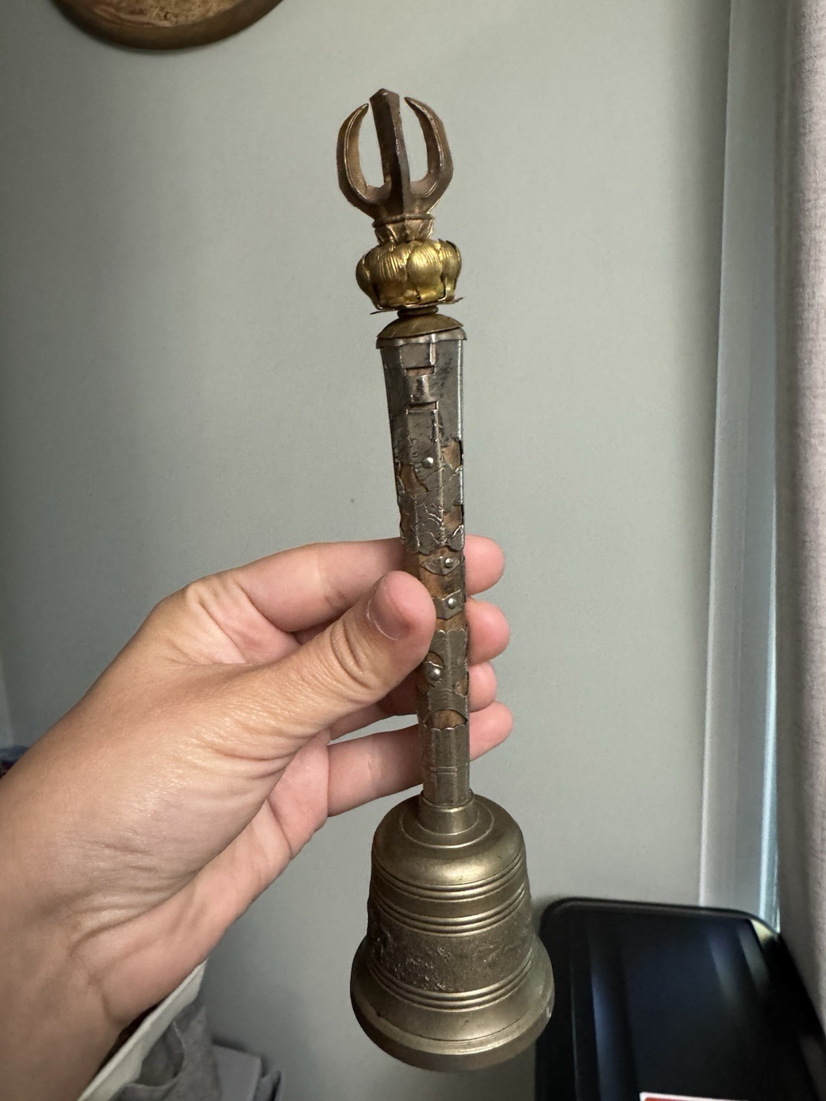 Antique Tibetan Buddhist Bronze Vajra Dorje Ritual Implement Lotus Handle