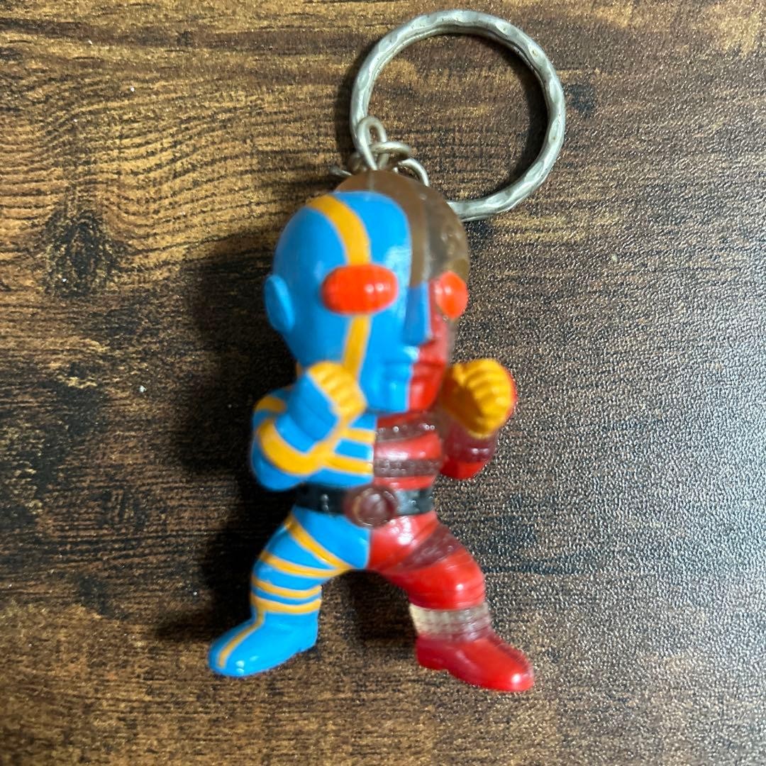 Android Kikaider figure keychain