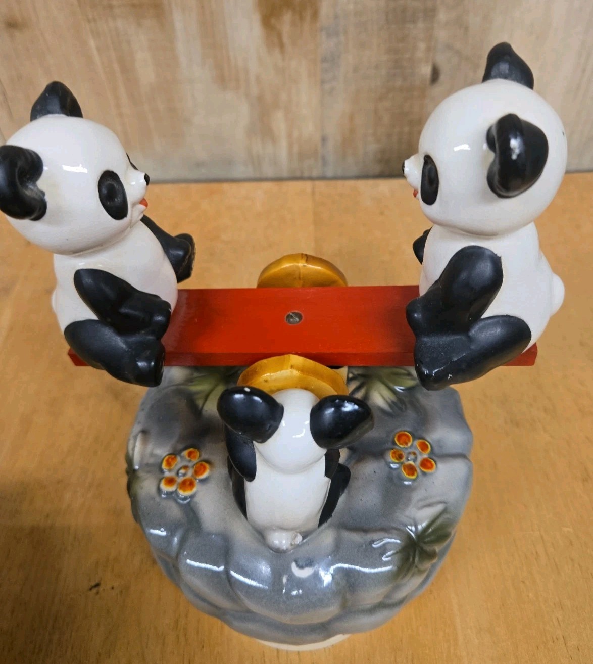 Rare Vintage Panda Bears Musical Seesaw Moves & Plays Music Japan #66 Old