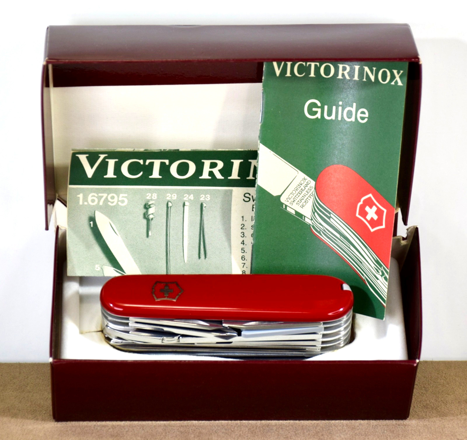 Vintage Victorinox Swiss Army Knife Swisschamp 1.6795 w/ Box & Manuals