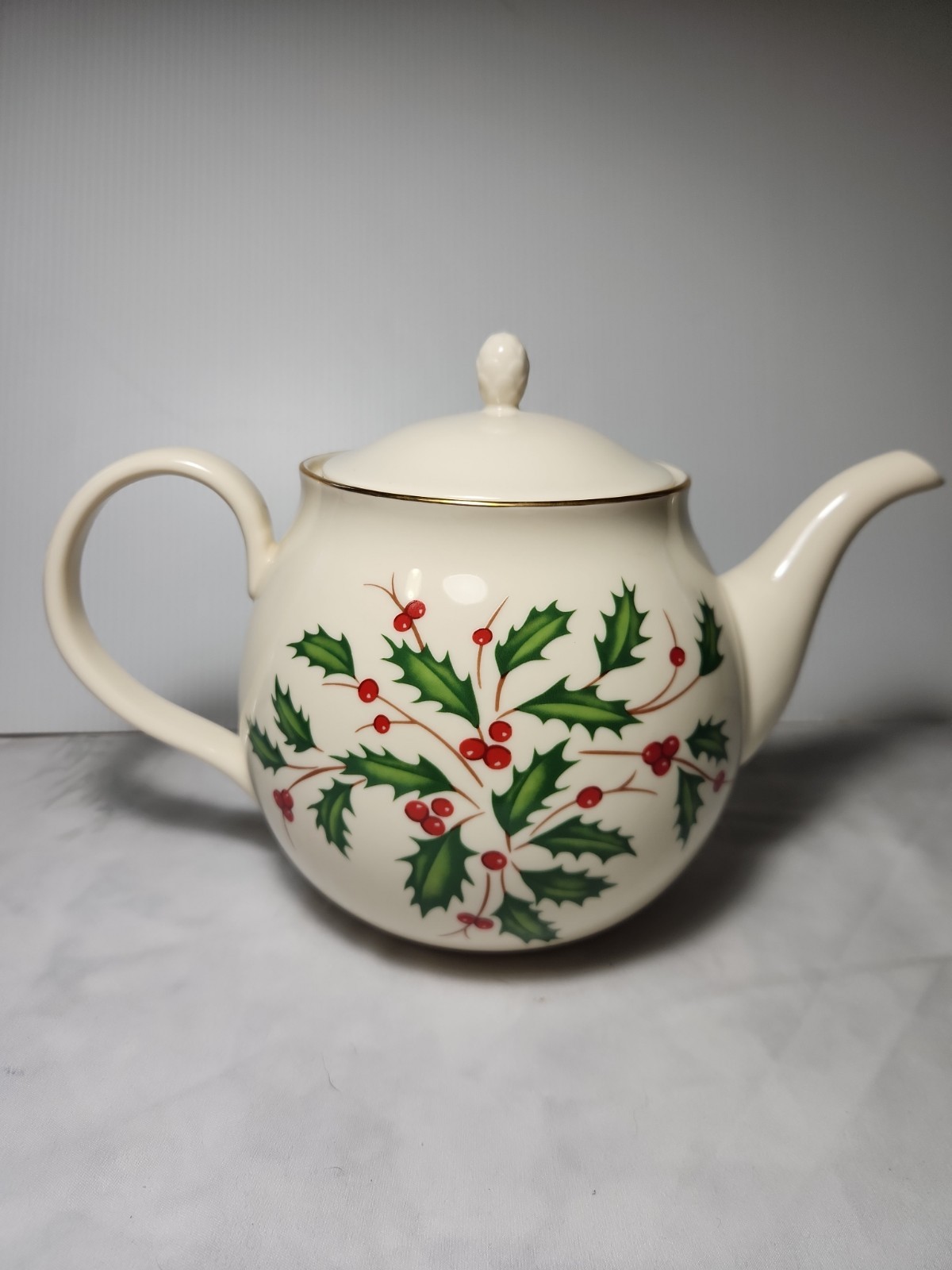 Lenox Holiday Teapot Ornament with Holly Berries and Gold Trim