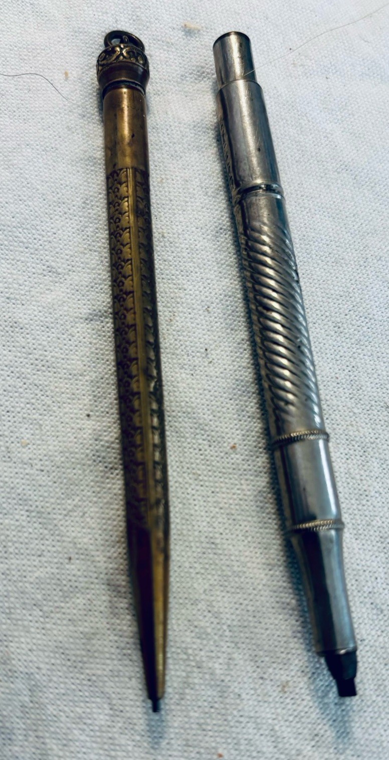 Lot of Two vintage pen/mechanical pencils