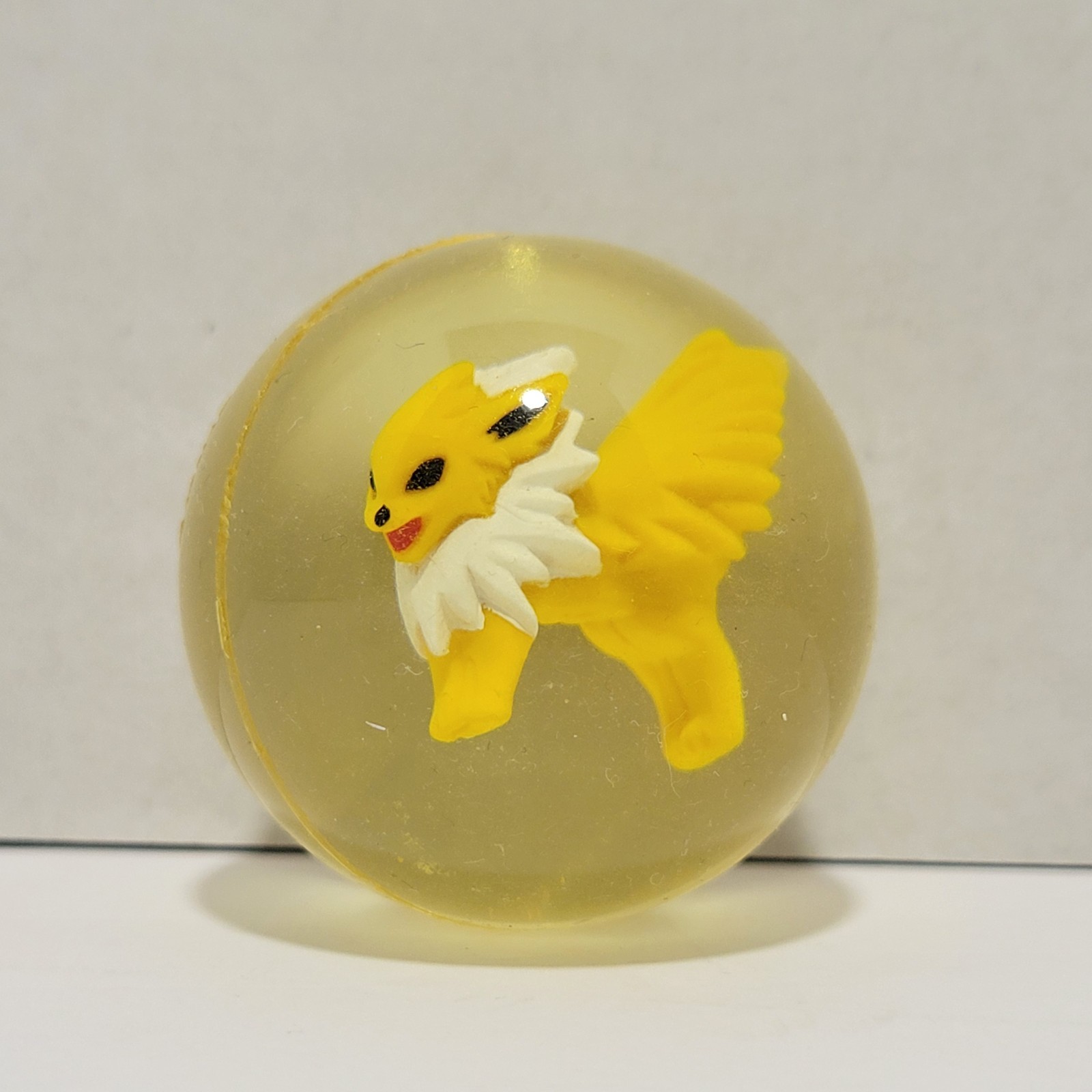 Vintage Pokemon Jolteon Power Bouncer Bouncy Ball Toy Hasbro TOMY 