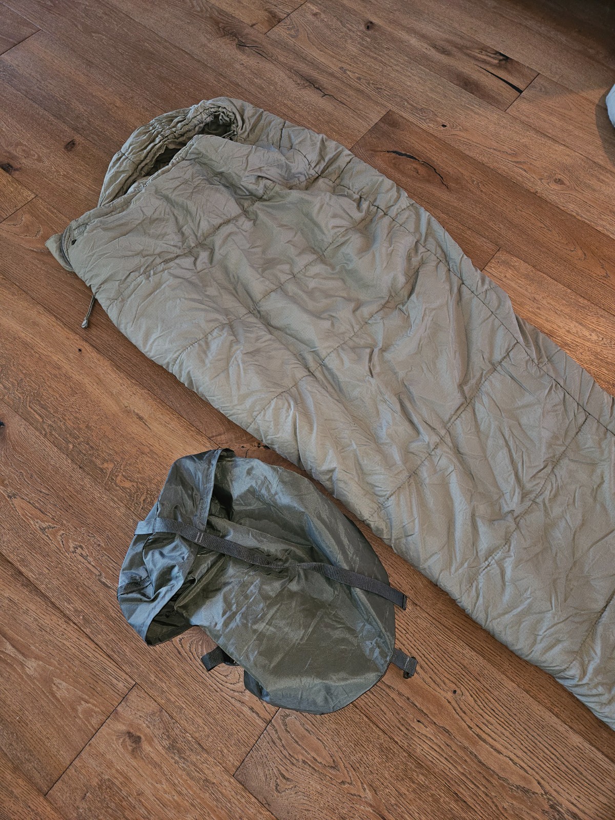 USGI Intermediate Cold Weather SLEEPING BAG Urban Grey  VGC+ Stuff Sack Size XL