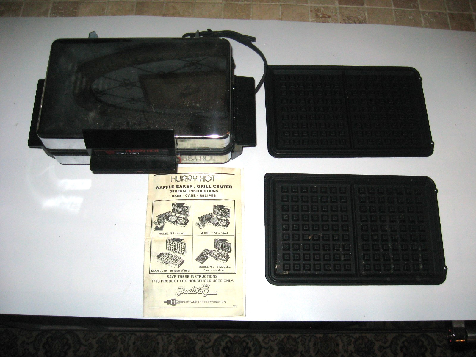 Broil King Grill Waffle Center Hurry Hot Grill/Waffle Maker Vintage NEW IN BOX