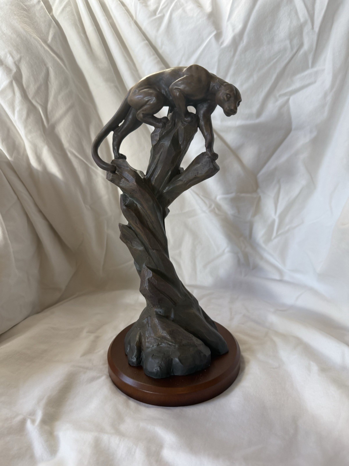 Primal Visions Mtn Vision Cougar Resin Sculpture w/ Wood Base - Kitty Cantrell Primal Visions Mtn Vision Cougar Resin Sculpture w/ Wood Base - Kitty Cantrell