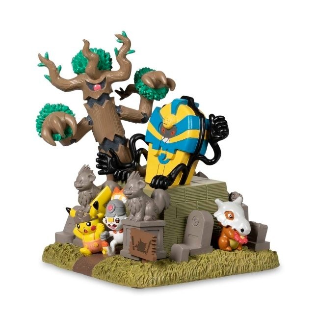 Pokemon Halloween Haunted Village COFAGRIGUS CRYPT Figure - NIB, Sealed