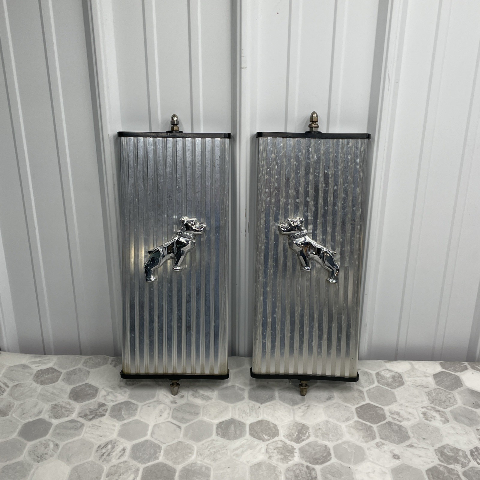 Pair Vintage Mack Truck Side View Mirrors Ribbed Back Chrome Bulldog Ornament Pair Vintage Mack Truck Side View Mirrors Ribbed Back Chrome Bulldog Ornament
