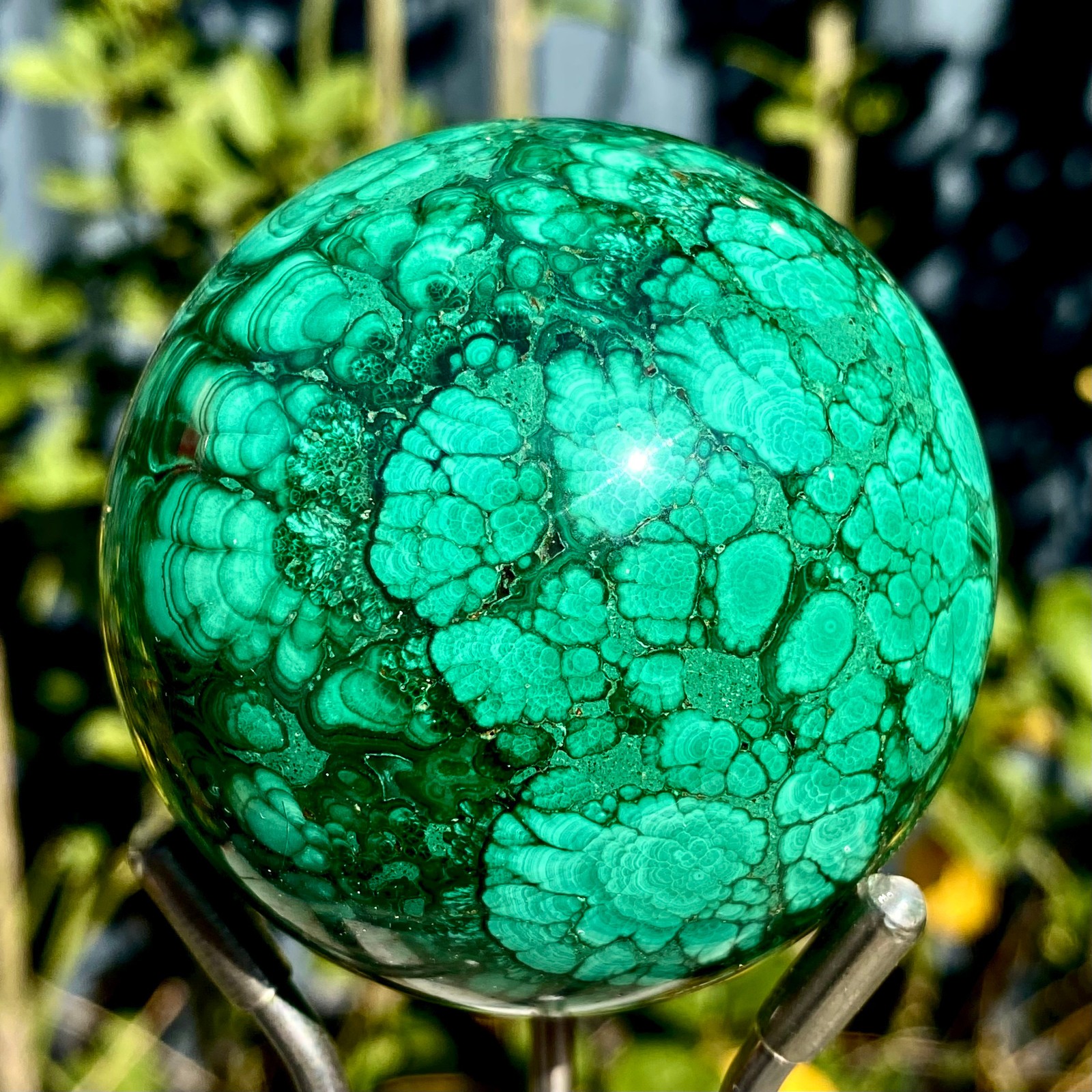 403G Natural malachite ball quartz crystal energy ball reiki healing