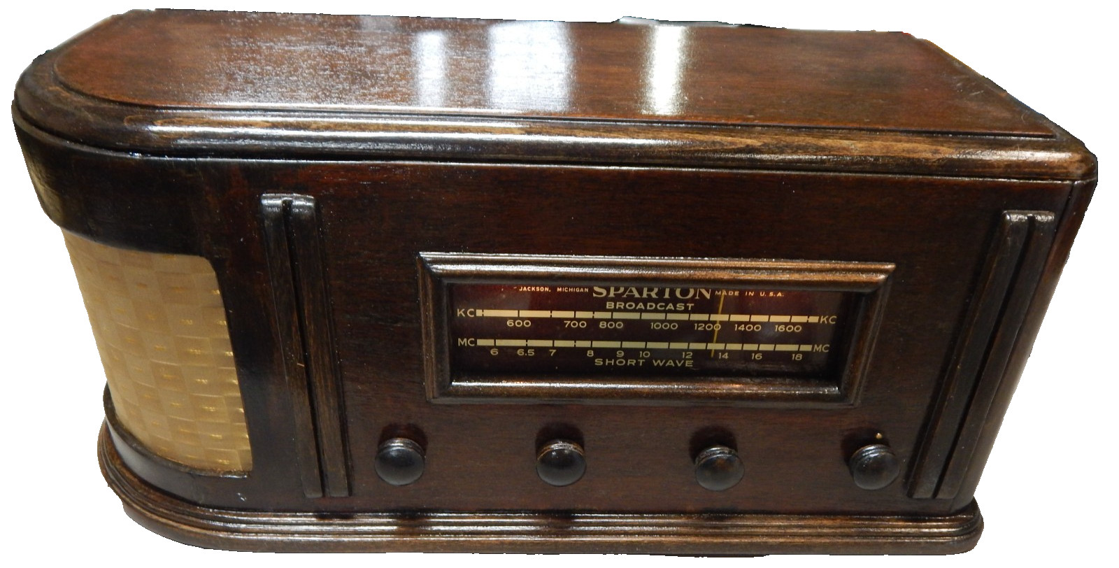 vintage Sparton 6-26 Table Radio AM/SW-New capacitors, Amateur Refinish, Works