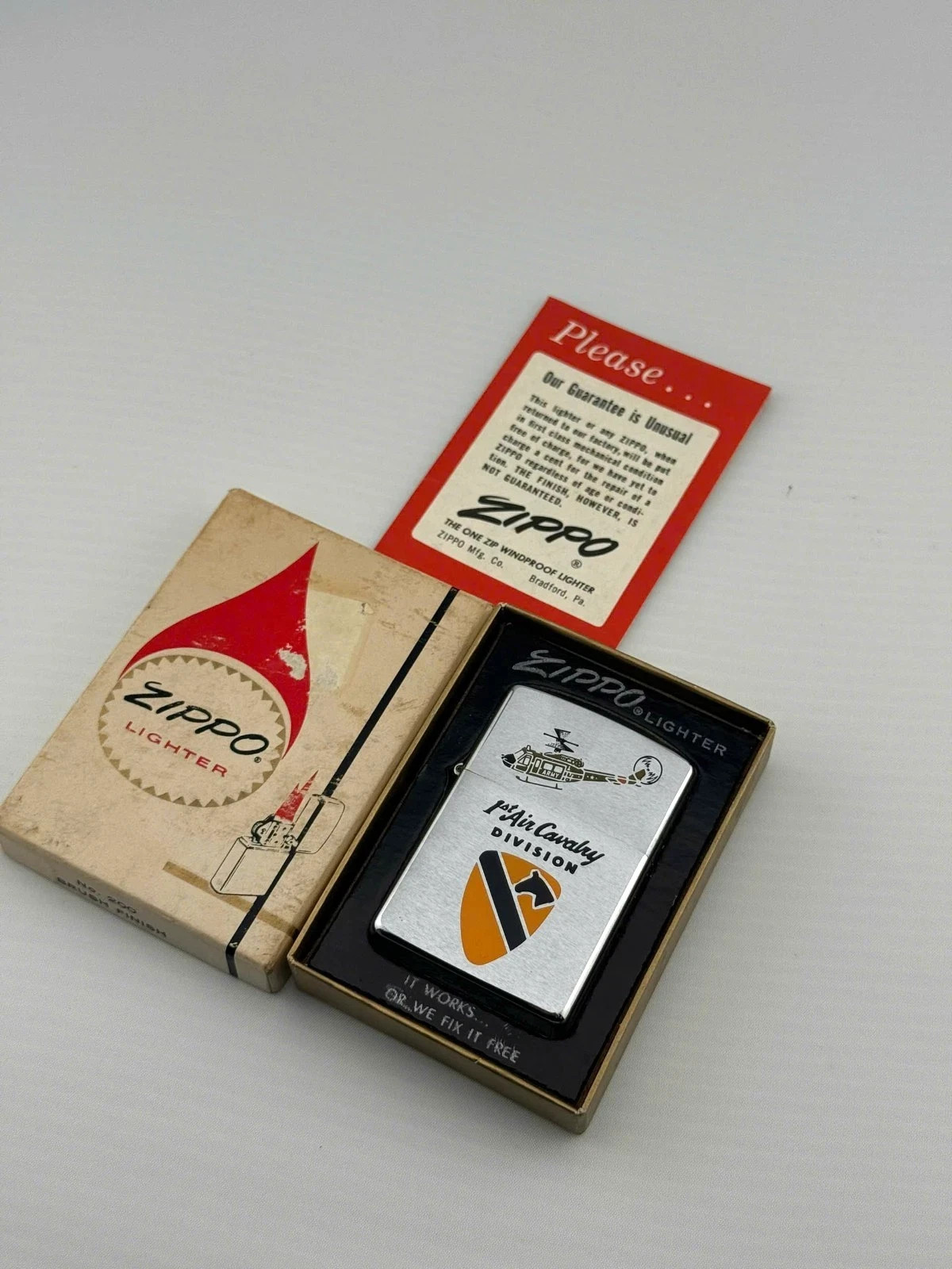 Vintage 1972 Zippo 1st Air Cavalry Division Vietnam Huey Lighter With Box