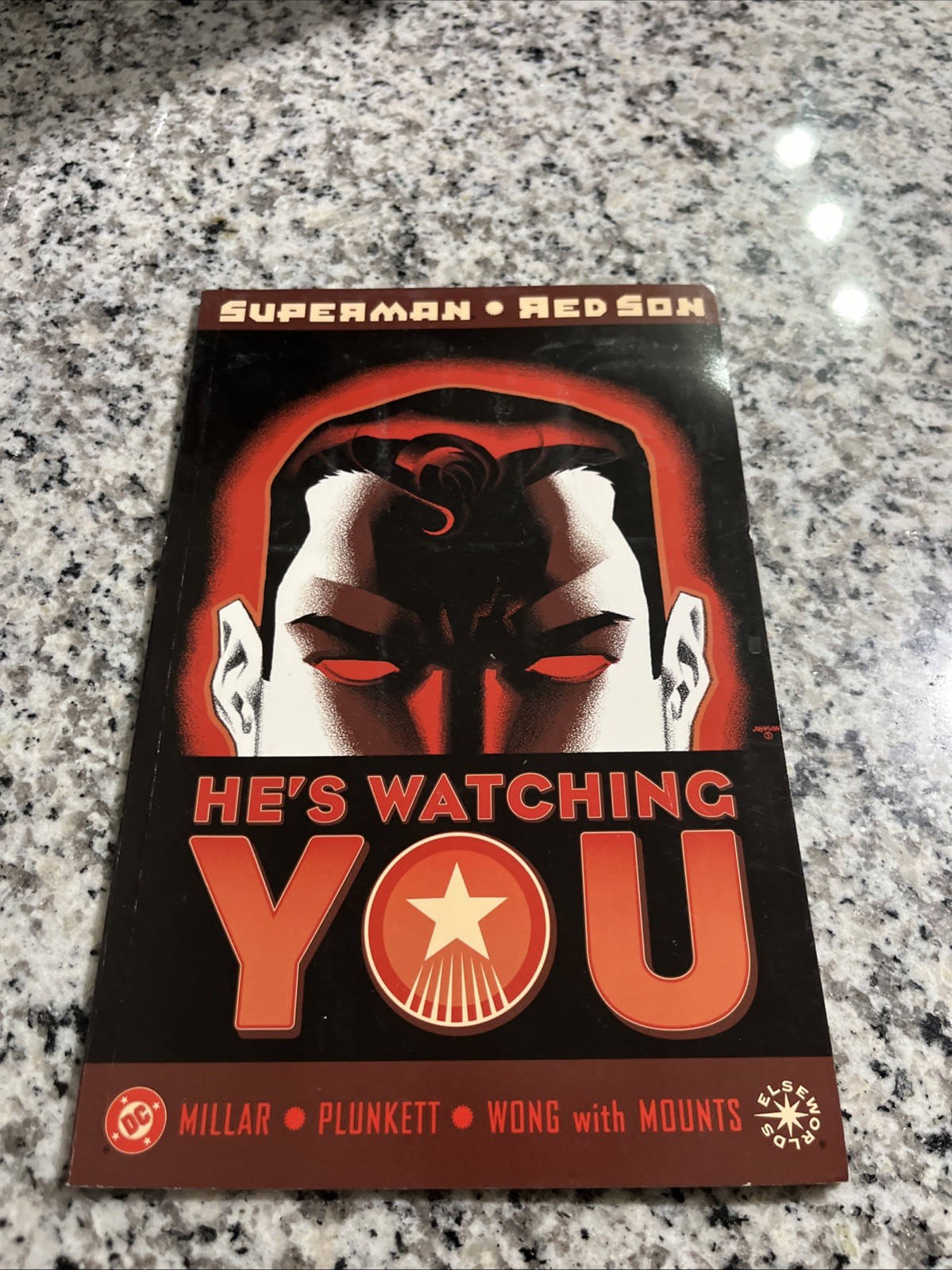 2003 DC Comic Book Superman Red Son 3 He\'s Watching You Wong with Mounts CF