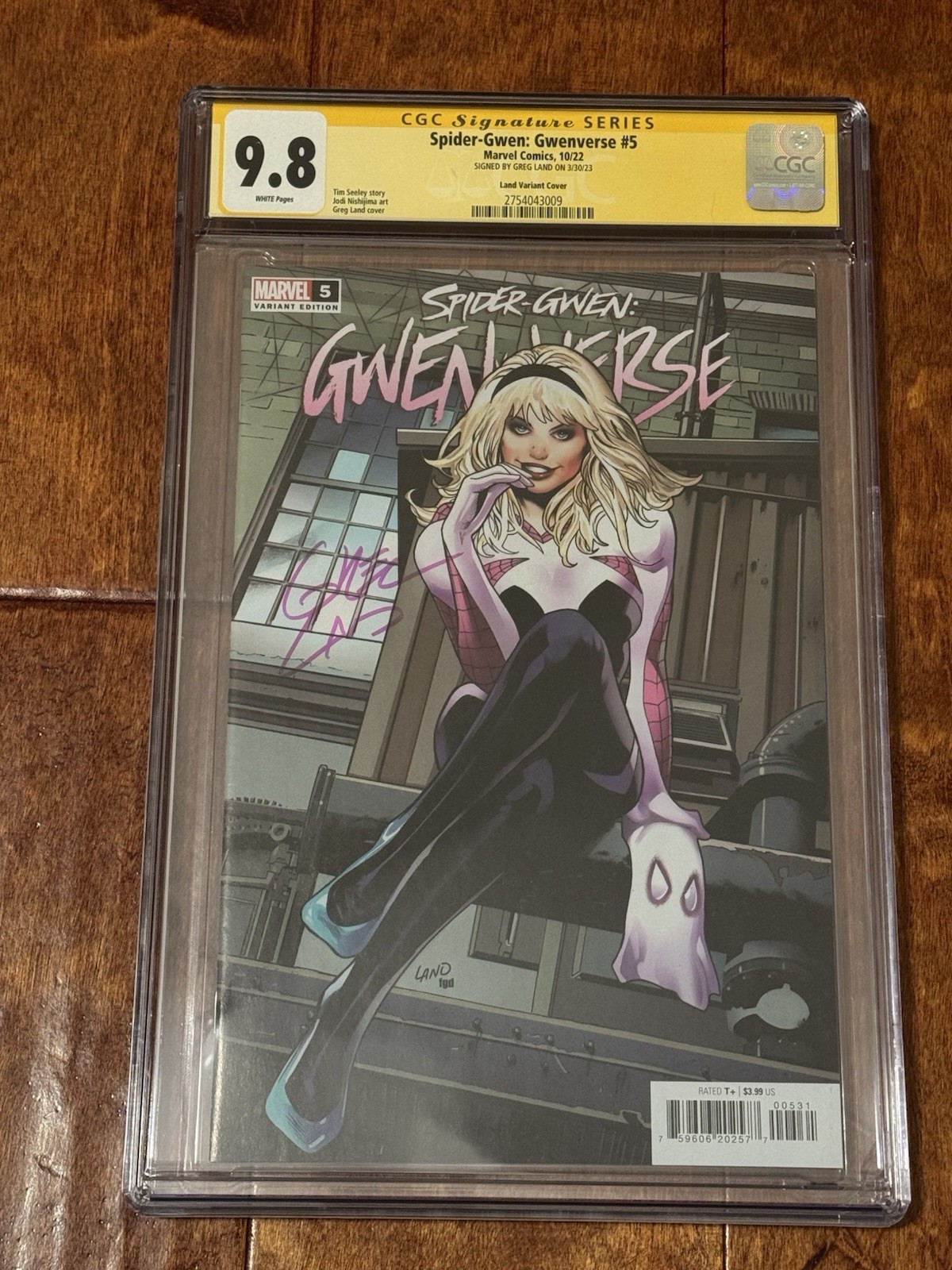Spider-Gwen: Gwenverse #5 CGC 9.8 Virgin Edition Signed By Greg Land Marvel