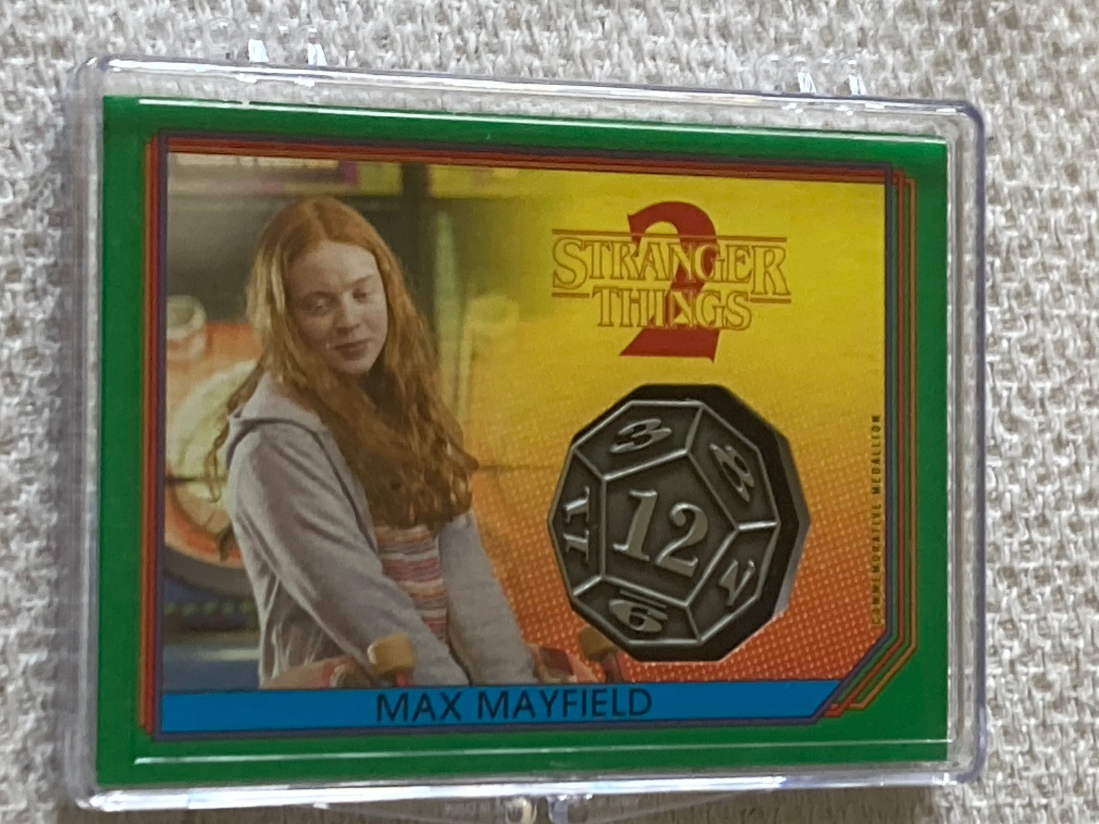 2019 Topps Stranger Things 2 #CM-XD Max Mayfield D&D Dice Medallion GREEN 36/50