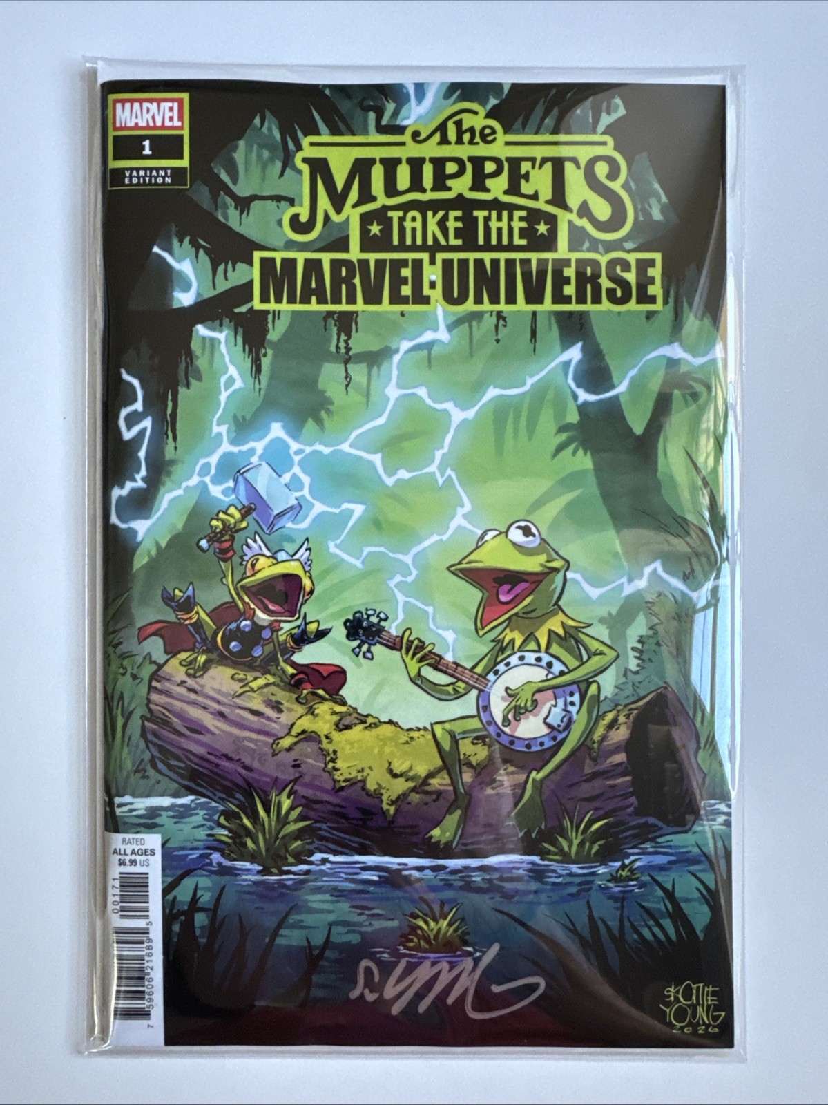 The Muppets Take the Marvel Universe #1 • Skottie Young Signed w/COA • Brand New