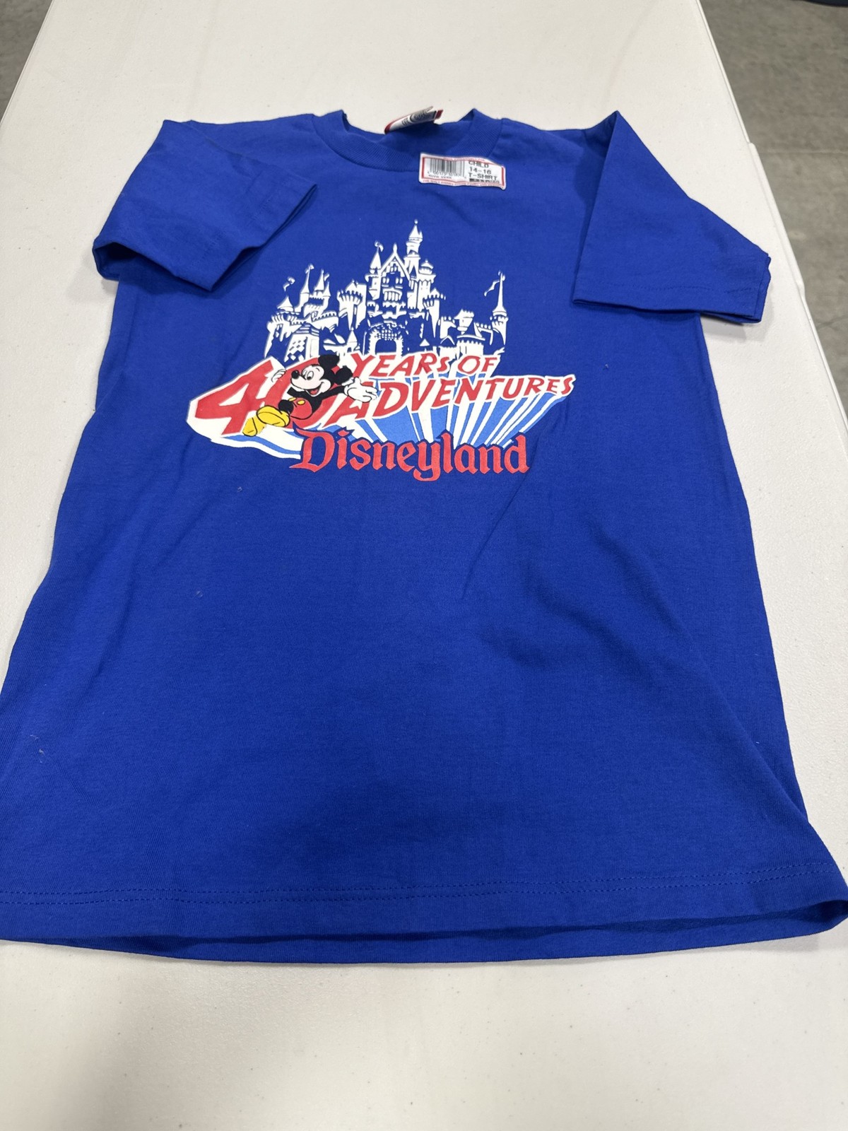 Vintage 1995 Disneyland 40 Years of Adventures T-Shirt Kids Youth 14-16 NWT