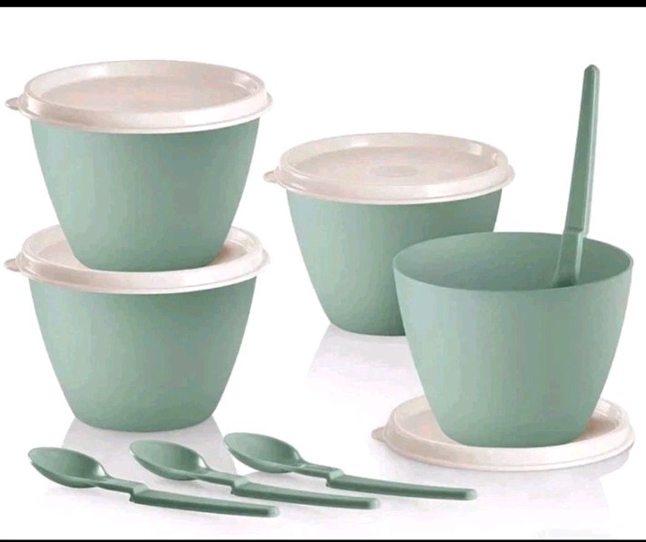 Tupperware Refrigerator Bowls Lids & Hang On Spoons Set Of 4, New, Pastel Green 
