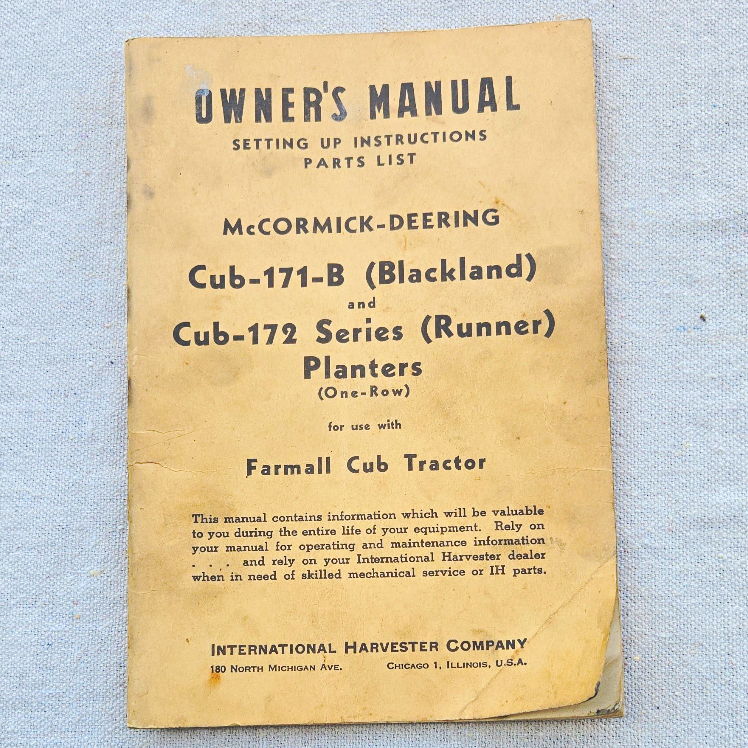 International Harvester Cub-171-B & Cub-172 Planter Manual 1947
