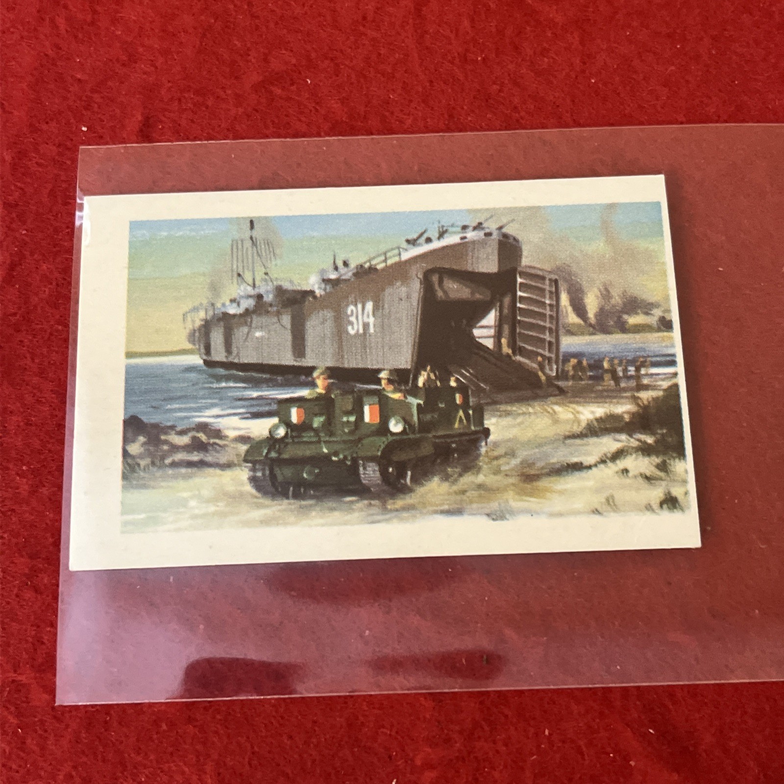 1970 Trucards “World War 2” LANDING CRAFT Card #5   NM-MT