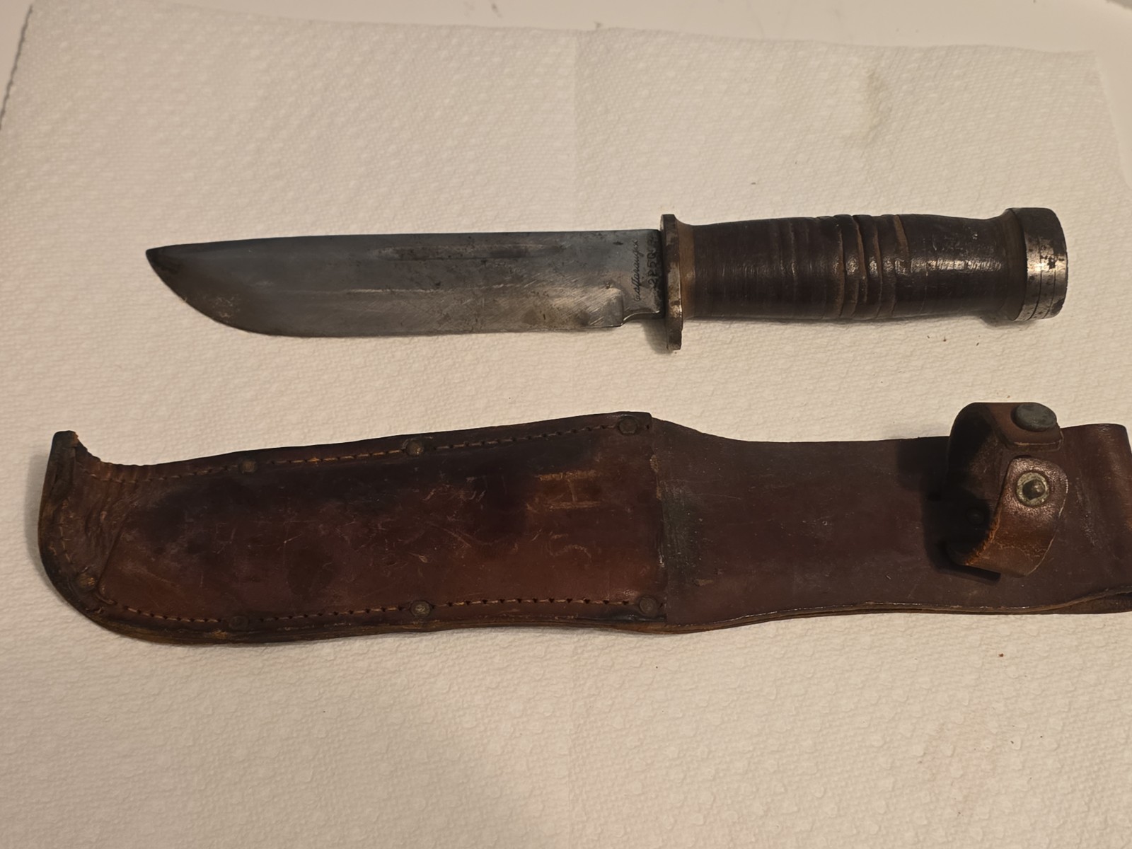 Vintage WWII Cattaraugus 225Q Fighting Knife W/ Sheath