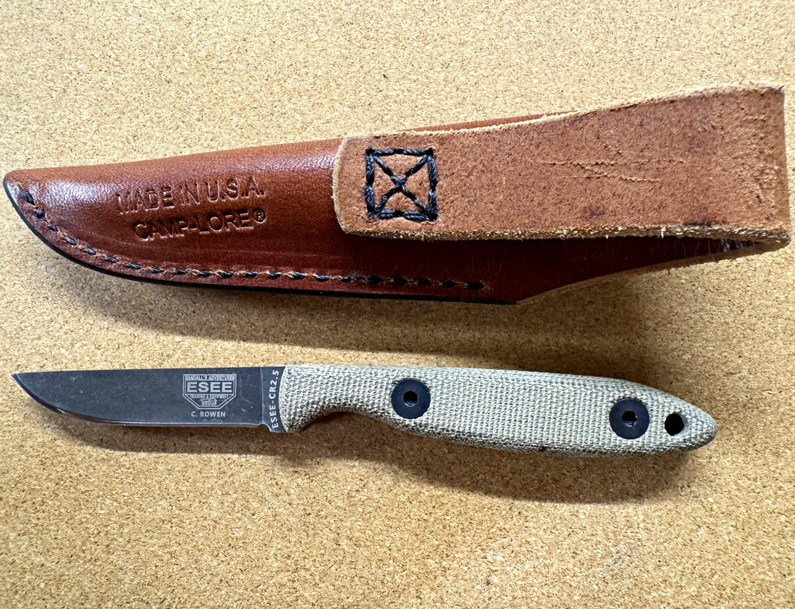 ESEE Camp-Lore CR 2.5 Carbon Steel, Micarta Handle W/ Leather Sheath