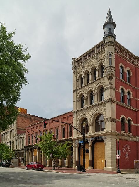 Louisville Kentucky 2020 Ornate Downtown Building Boarded Entrance Tower