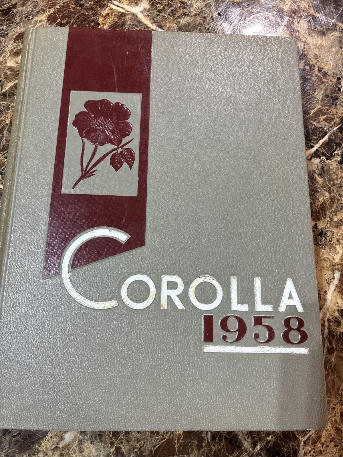 1958  University of Alabama Yearbook  Corolla Tuscaloosa, AL