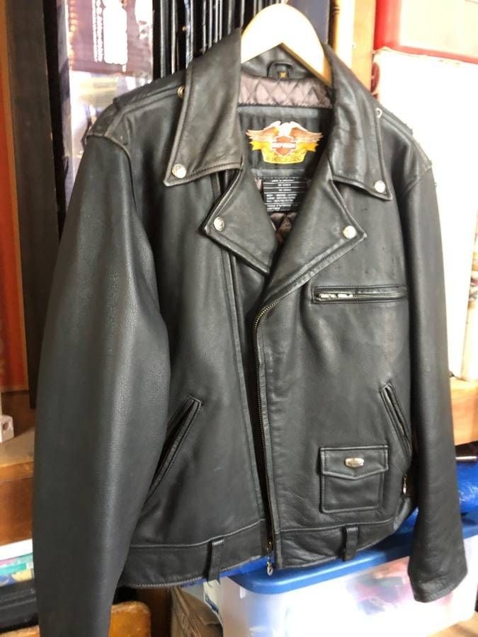 Harley-Davidson Genuine Leather Biker Motorcycle Jacket with Patch and Belt